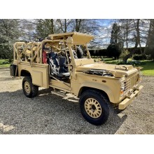 LAND ROVER TRUCK UTILITY MEDIUM TUM HS FFR HP LAND ROVER 2.8 TD RWMIK (Revised Weapons Mount Installation Kit)