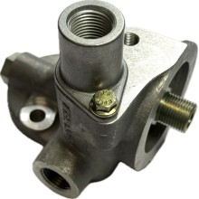 Adaptor for Screw on Oil Filter ERR1347