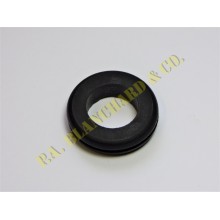 Radio Battery Rubber Grommet Genuine RRC5074 G